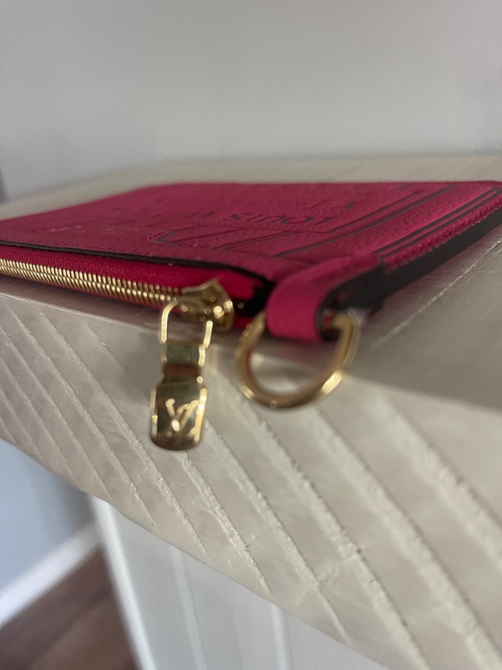 Louis Vuitton Neverfull BB Inside
Out Pondichery Pouch - Picture 3 of 5